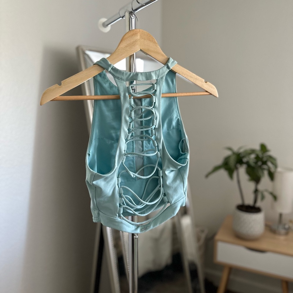 Alo Yoga Movement Bra Top